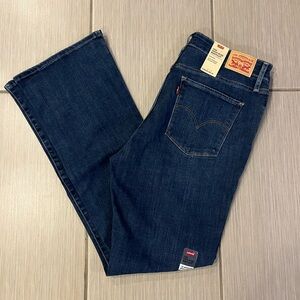 NWT Levi High Rise BootCut Dark Wash Jeans